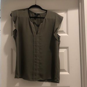 H&M olive top
